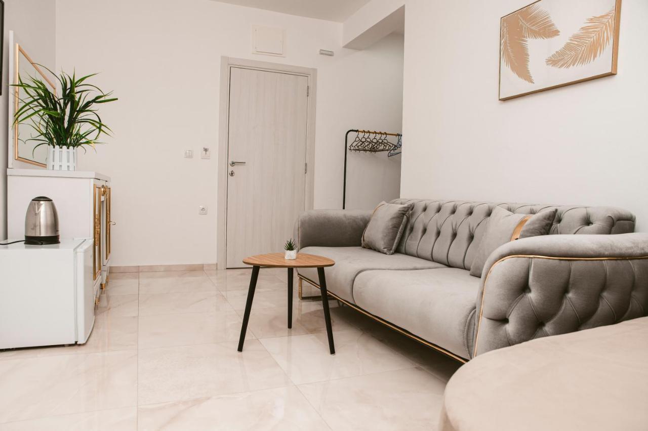 M&H Apartments Ülgün Dış mekan fotoğraf