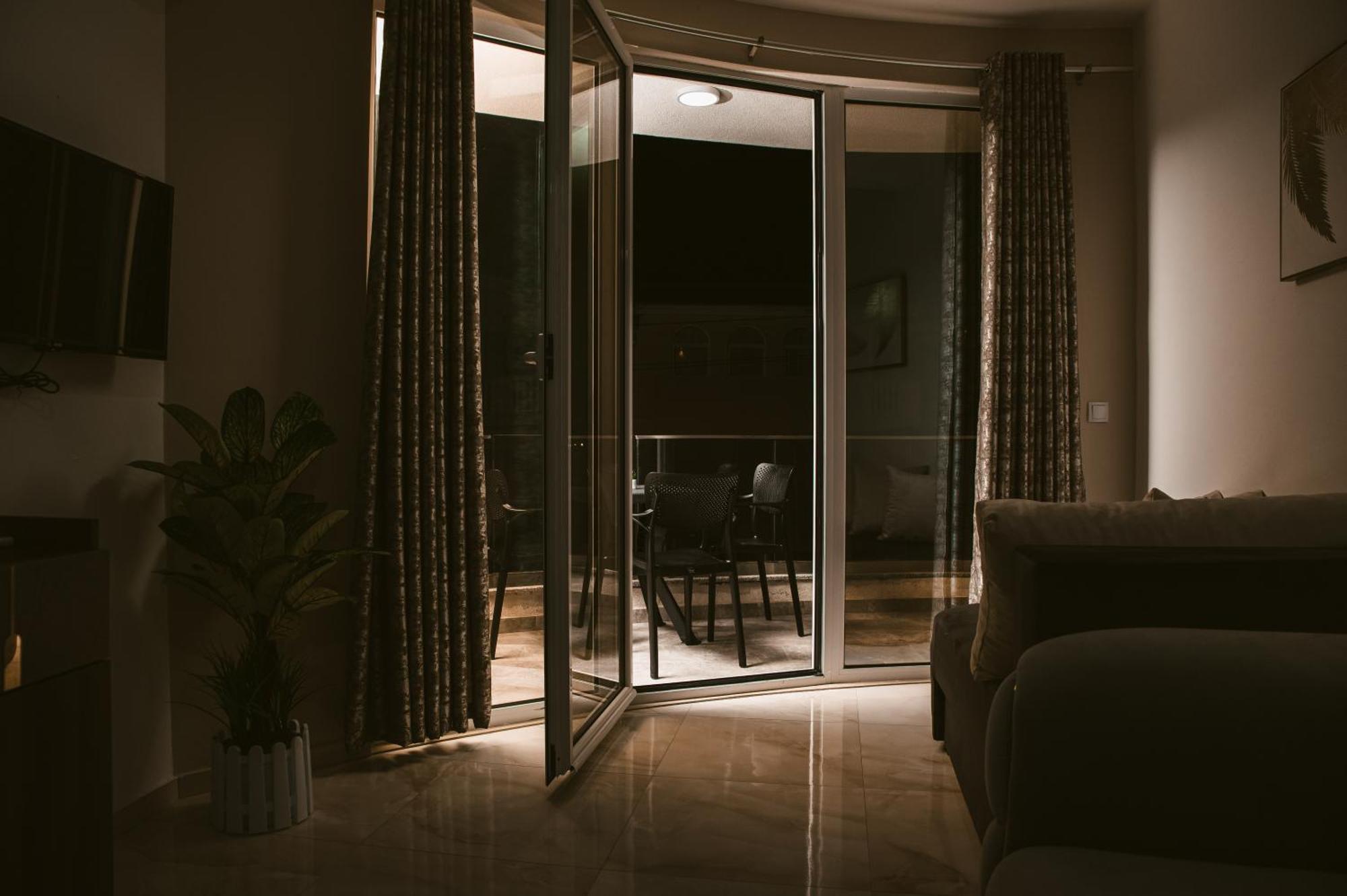 M&H Apartments Ülgün Dış mekan fotoğraf