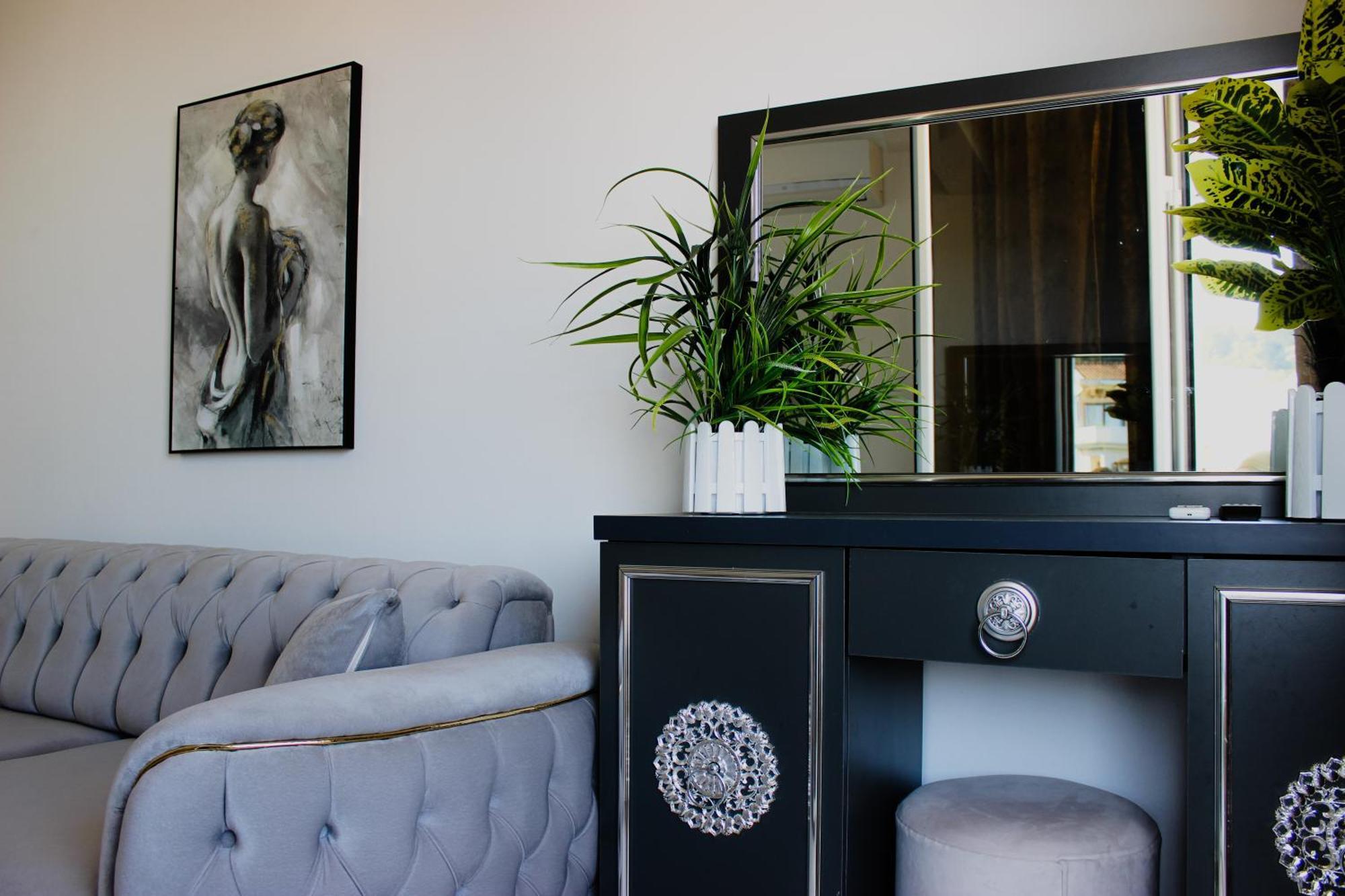 M&H Apartments Ülgün Dış mekan fotoğraf